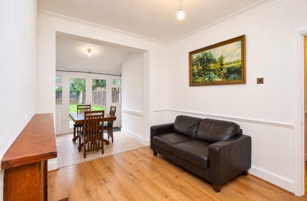 Westminster Gardens, Off River Road, Alfreds Way A13