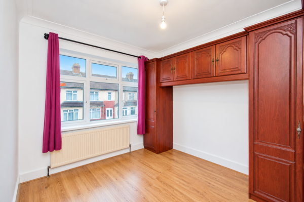Westminster Gardens, Off River Road, Alfreds Way A13