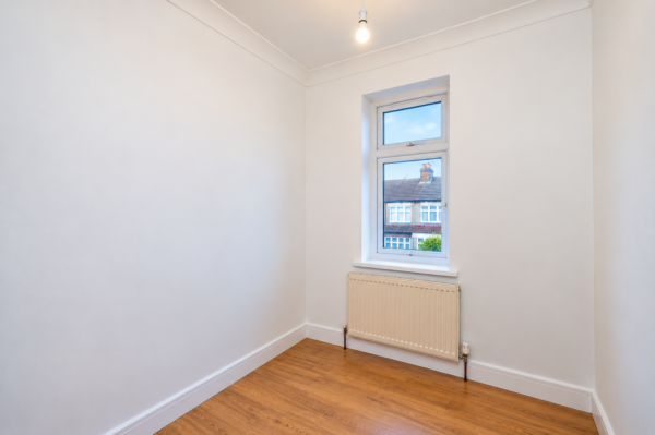 Westminster Gardens, Off River Road, Alfreds Way A13