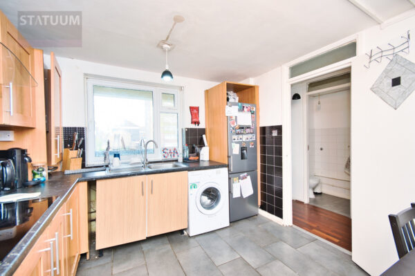 Harley Grove, Mile End, Bow