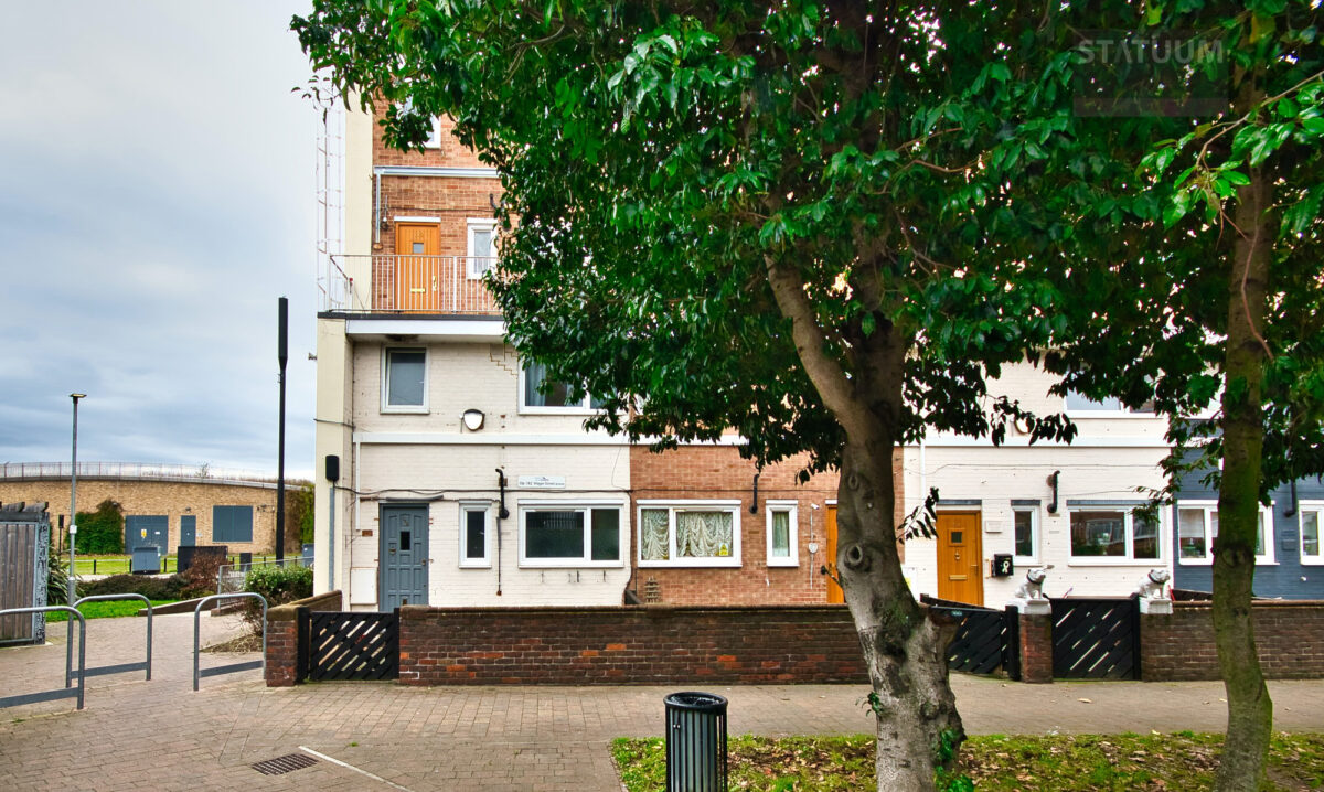 Off Burdett Road,, Mile End