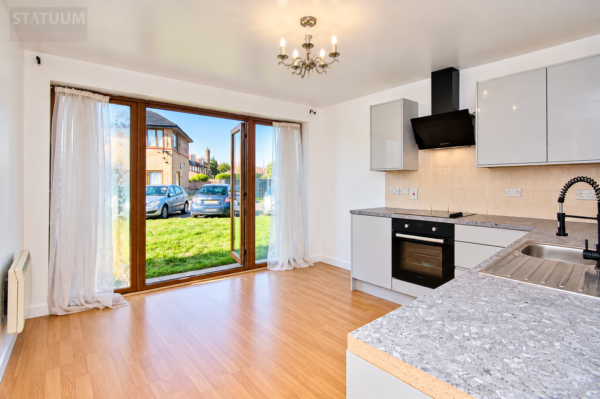 Sparsholt Road, Off Movers Lane