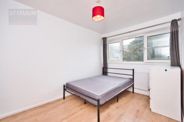 Harpley Square, Bethnal Green, Mile End