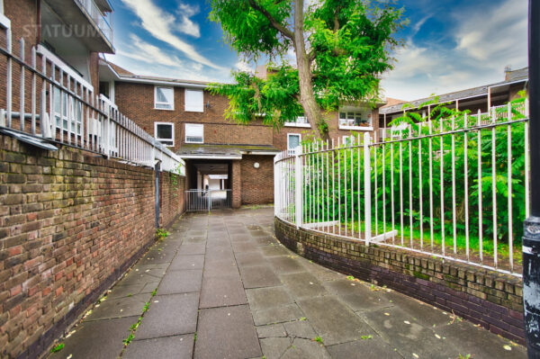 Pigott Street, Off Burdett Rd, Mile End
