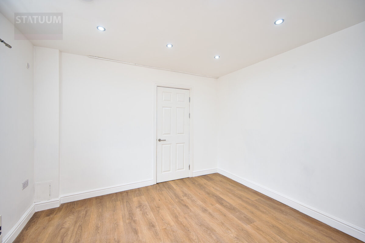 Off Somerville Rd, Redbridge, Chadwell Heath