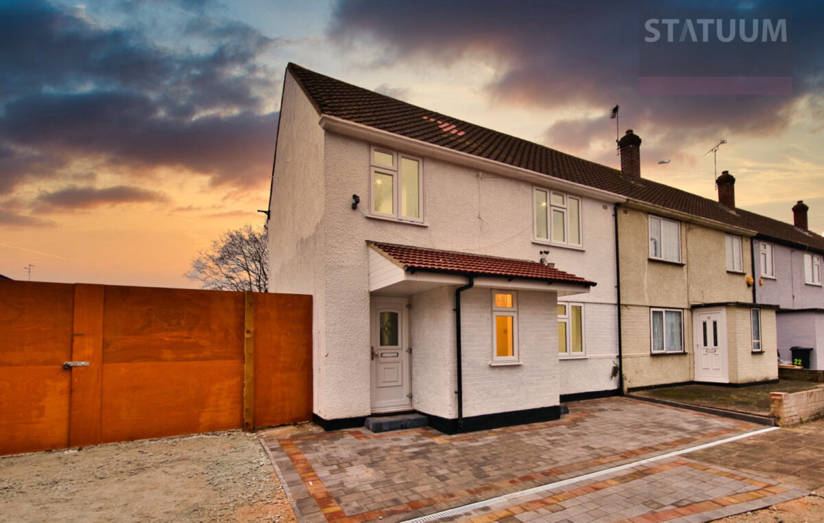 Off Somerville Rd, Redbridge, Chadwell Heath