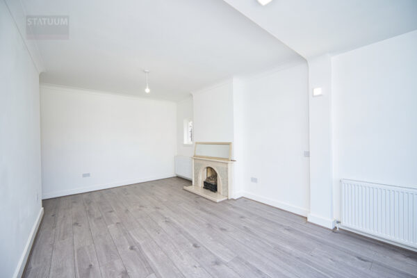 Aragon Drive, Redbridge, Hainault