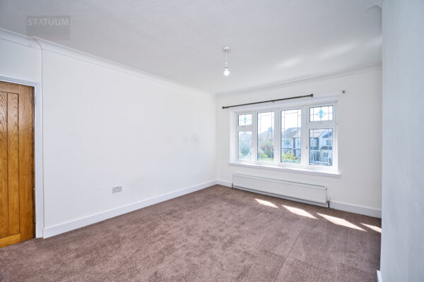Aragon Drive, Redbridge, Hainault