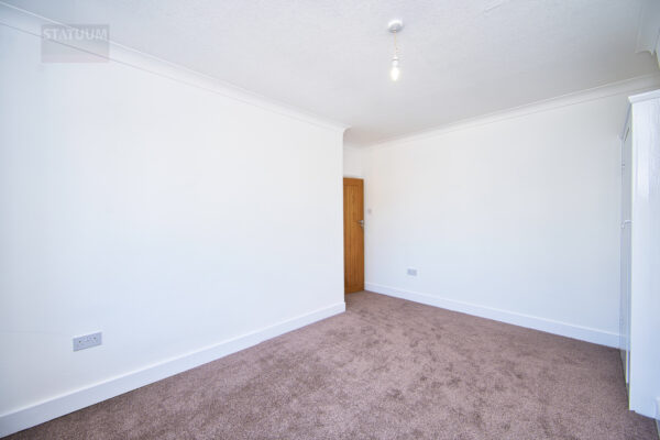 Aragon Drive, Redbridge, Hainault