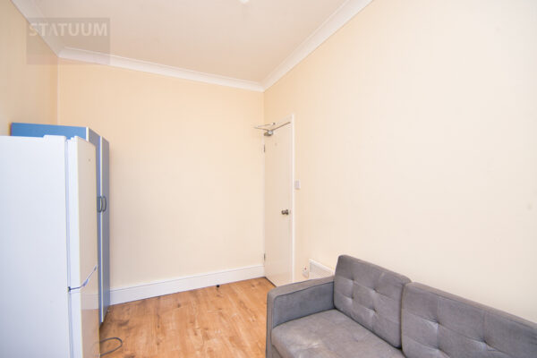 Kingswood Road, Goodmays, Seven Kings, Redbridge