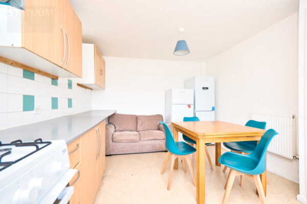 Addington Grove, Mile End, Bow