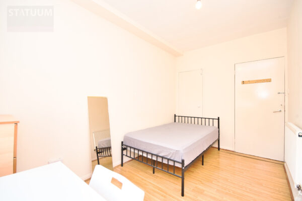 Addington Grove, Mile End, Bow