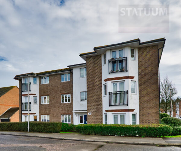 Castlemaine Avenue, Medway