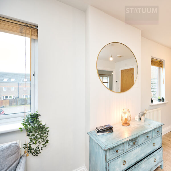 Castlemaine Avenue, Medway