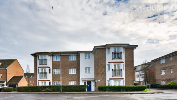 Castlemaine Avenue, Medway