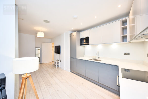 Salisbury Road, Barnet