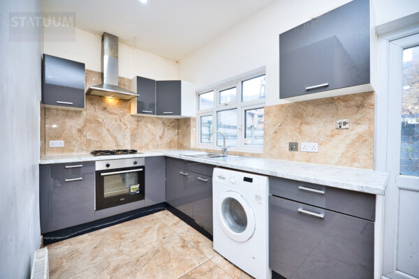 Britannia Road, Redbridge