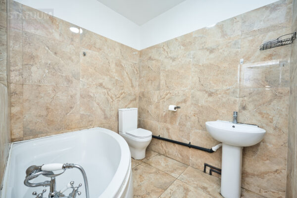 Britannia Road, Redbridge