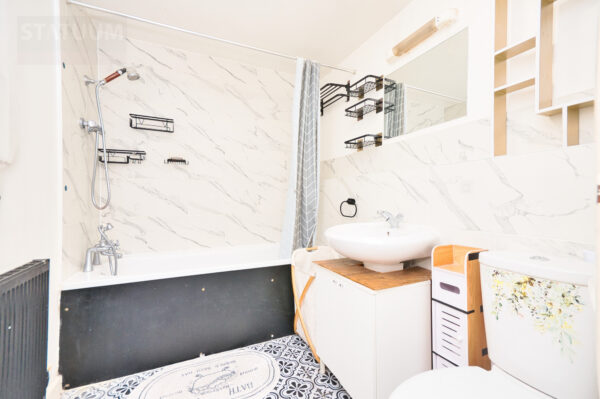 Castle Road, Barking