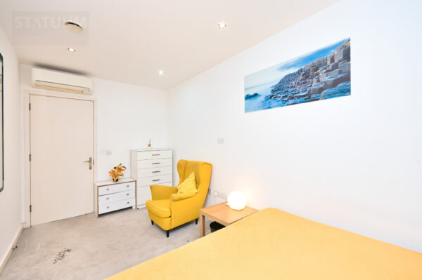 High Street, Stratford