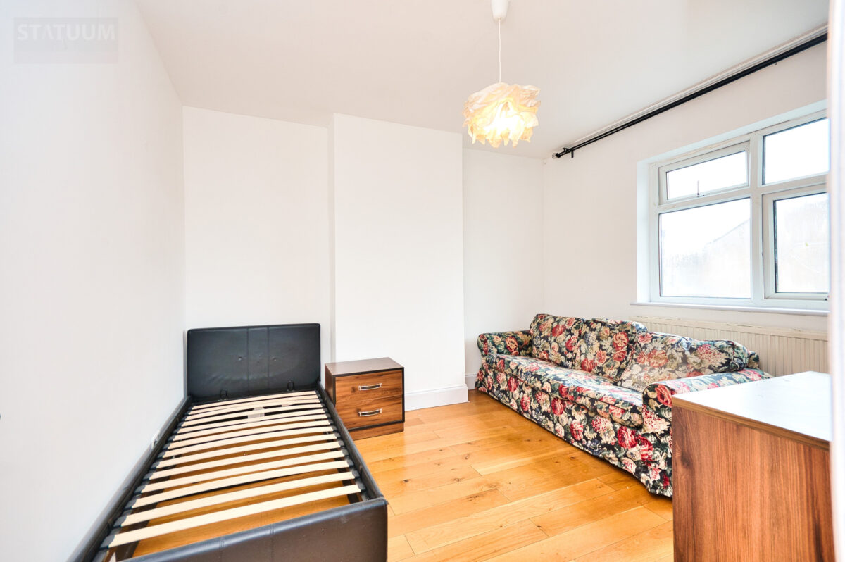 Off Romford Road, Manor Park, Ilford