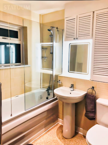 Ironmongers Place, Canary Wharf, Isle Of Dogs, Dockland