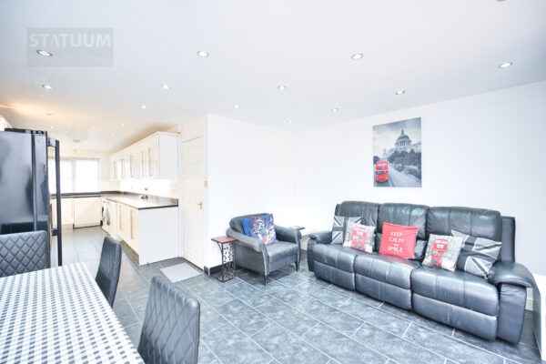 Mast House Terrace, Canary Wharf, Isle Of Dogs, Dockland