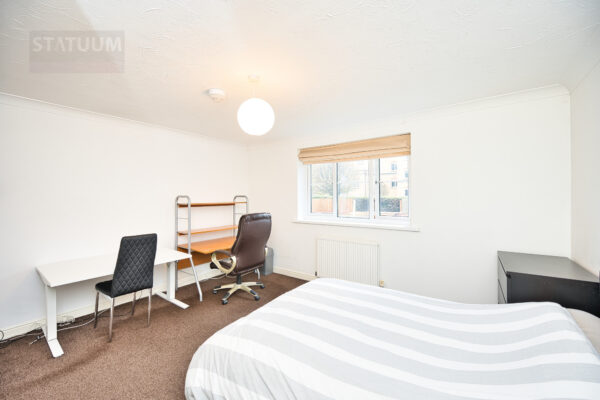 Mast House Terrace, Canary Wharf, Isle Of Dogs, Dockland