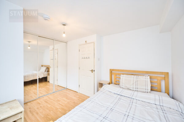 Mast House Terrace, Canary Wharf, Isle Of Dogs, Dockland