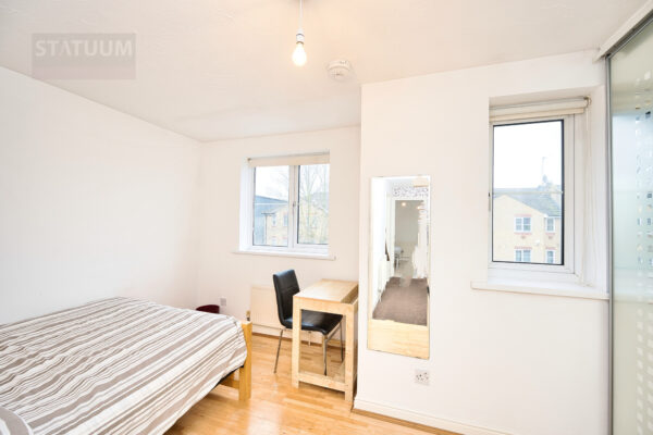 Mast House Terrace, Canary Wharf, Isle Of Dogs, Dockland