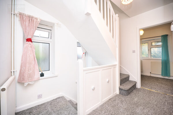 Waterfall Road, Southgate