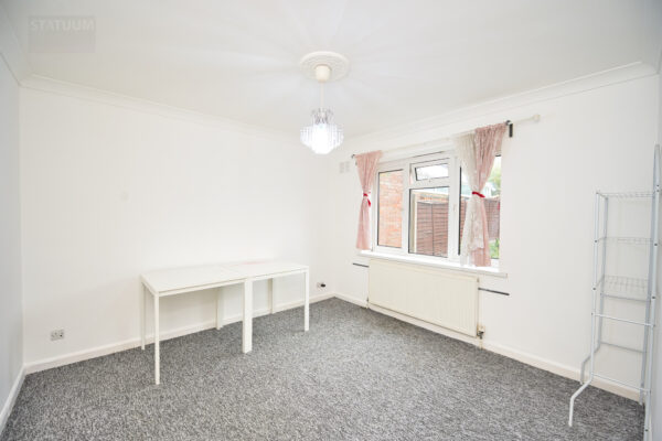 Waterfall Road, Southgate