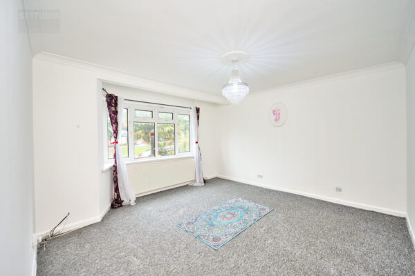 Waterfall Road, Southgate