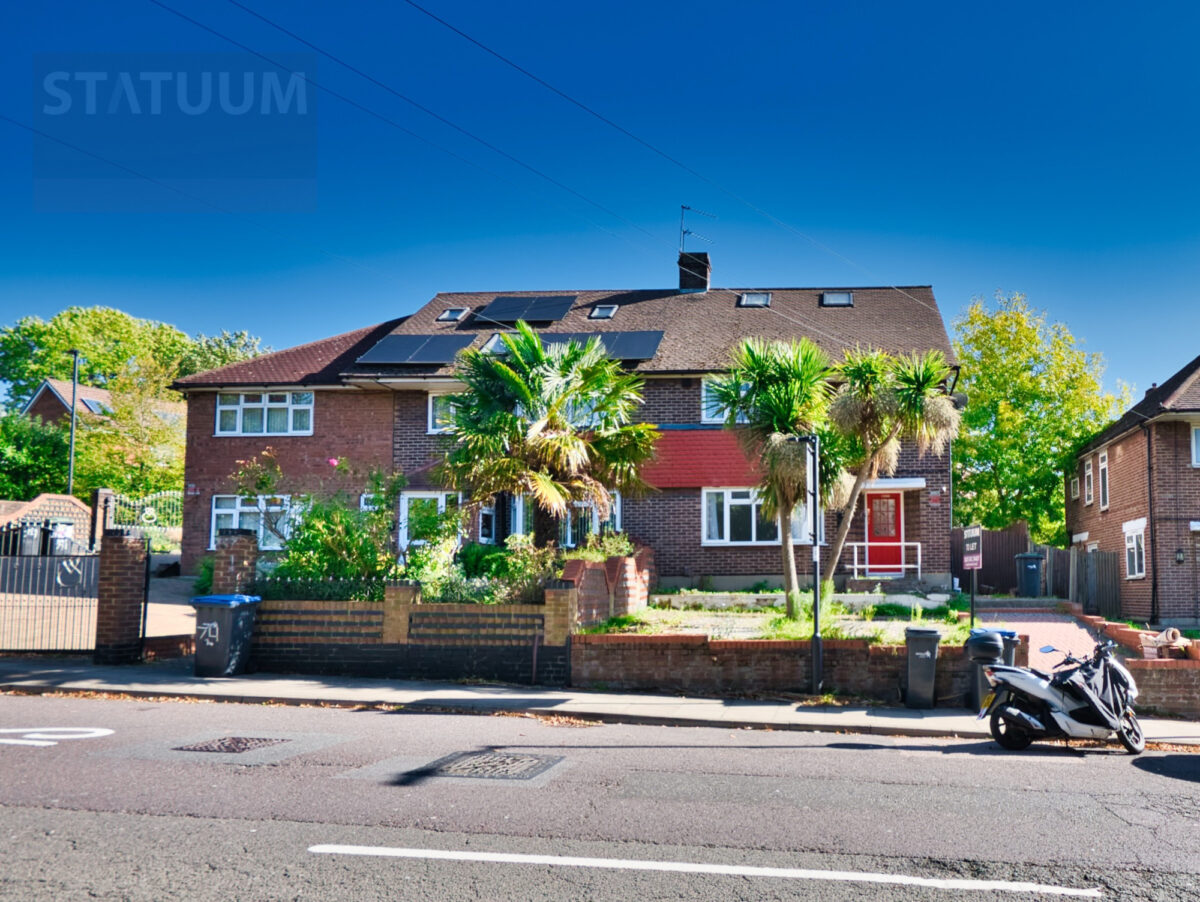 Waterfall Road, Southgate