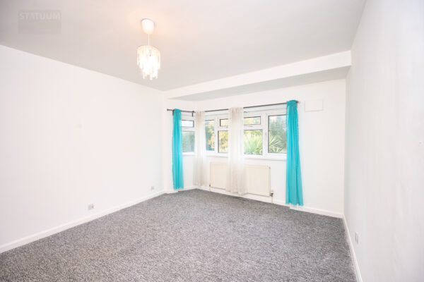 Waterfall Road, Southgate