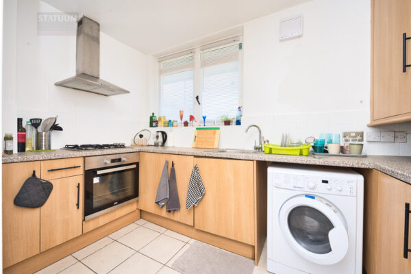 Crondall Court, St. John'S Estate, Old St, Hoxton