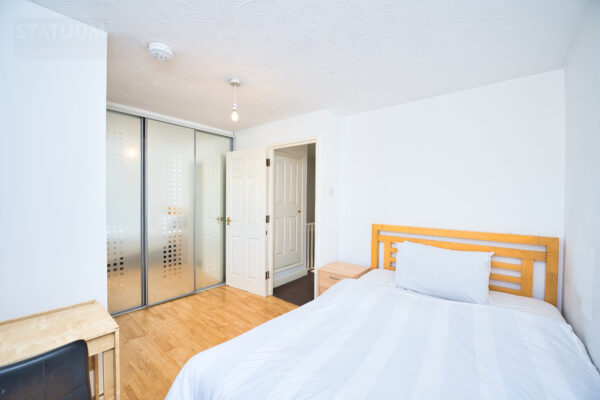 Mast House Terrace, Canary Wharf, Isle Of Dogs, Dockland