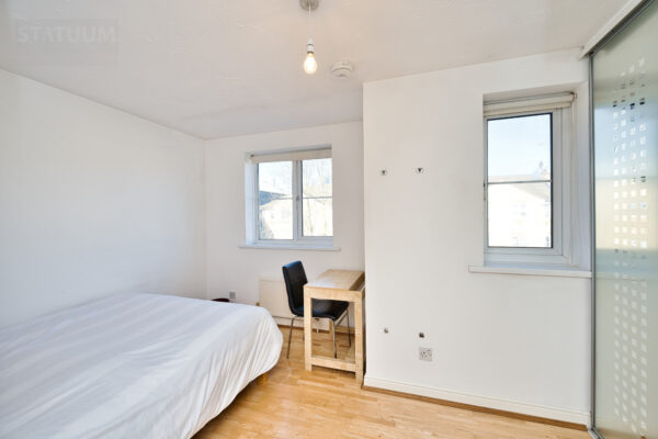 Mast House Terrace, Canary Wharf, Isle Of Dogs, Dockland