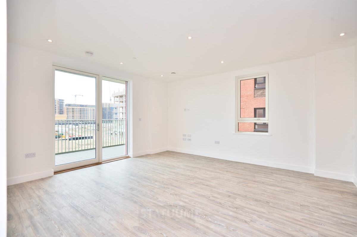 Chequers Ln, Dagenham