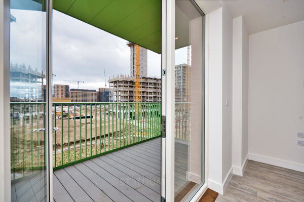 Chequers Ln, Dagenham