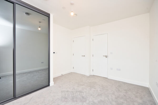 Chequers Ln, Dagenham