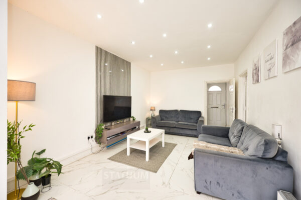 Lichfield Road, Goodmayes