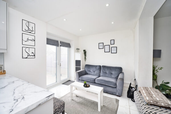 Lichfield Road, Goodmayes