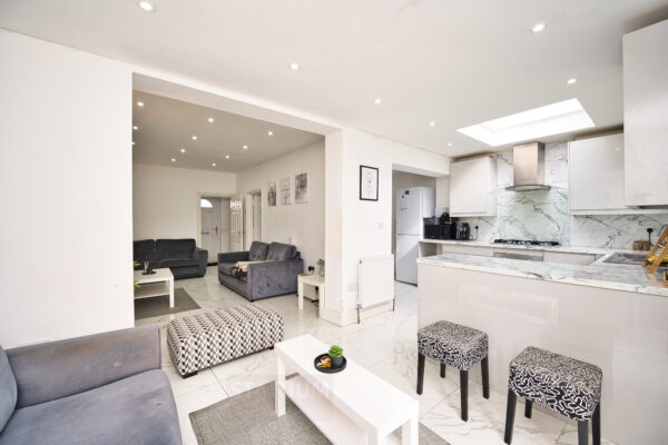 Lichfield Road, Goodmayes