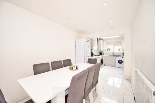 Lichfield Road, Goodmayes