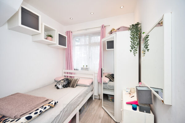 Lichfield Road, Goodmayes