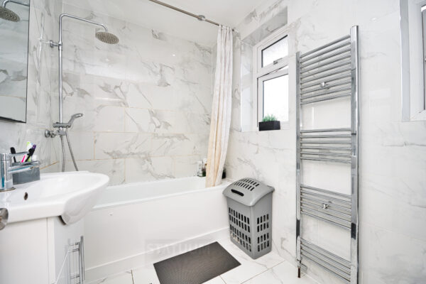 Lichfield Road, Goodmayes