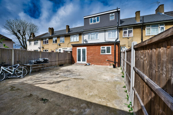 Lichfield Road, Goodmayes