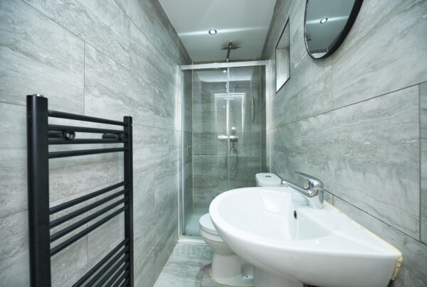 Lichfield Road, Goodmayes