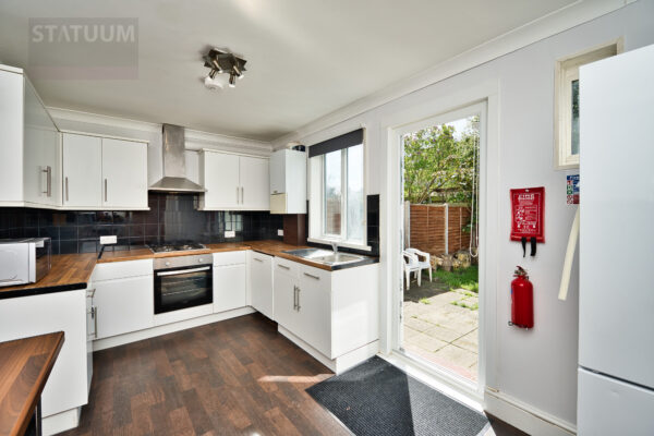 Streimer Road, Stratford